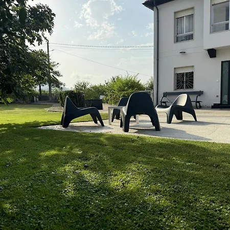 Viviendas Turisticas Almar 度假居 Polanco